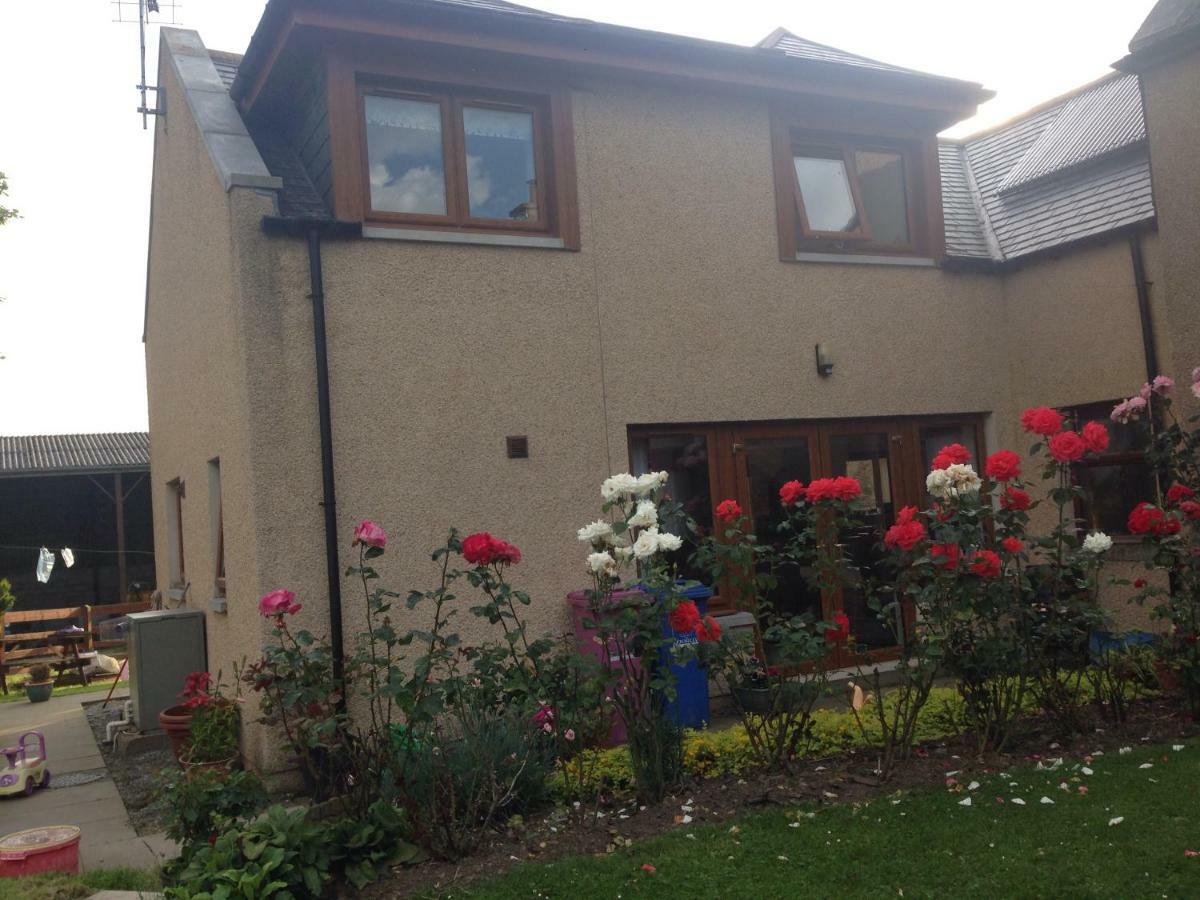 Meikle Ardrone Homestay Keith Luaran gambar